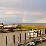 Hafen Zwei 아파트 *